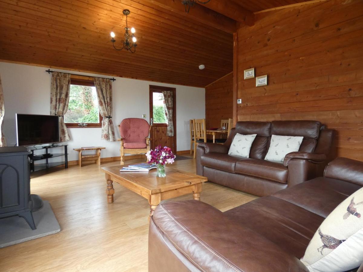 Chestnut Lodge Pilling 외부 사진